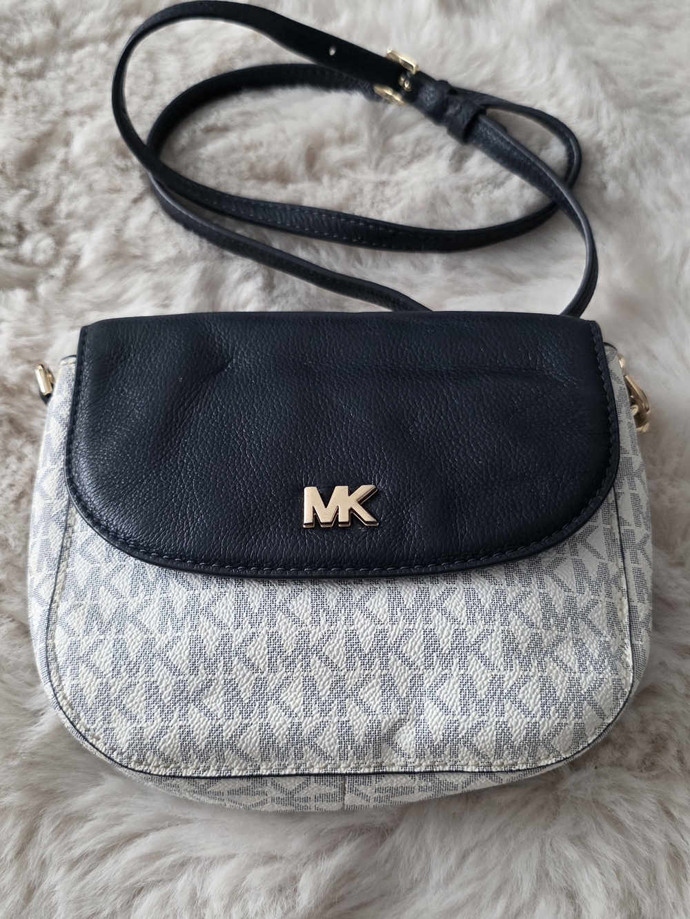 Michael Kors Navy and Signature Monogram Crossbody Bag